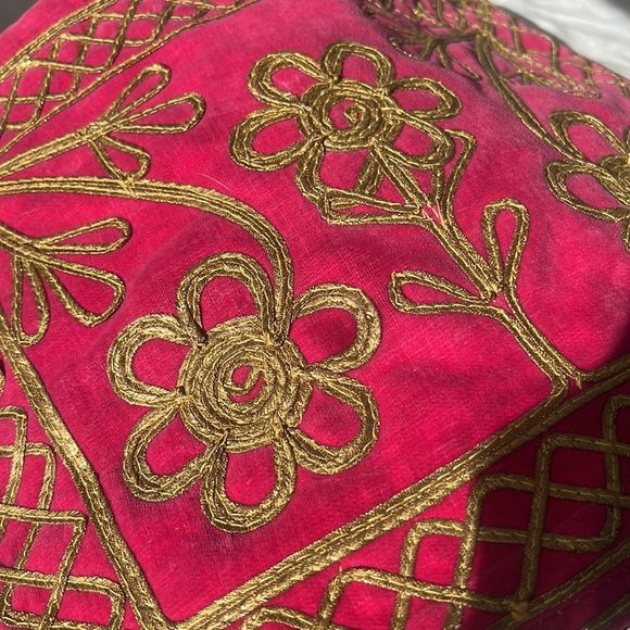 Vintage Bohemian Velvet Bag - Picture 8 of 8